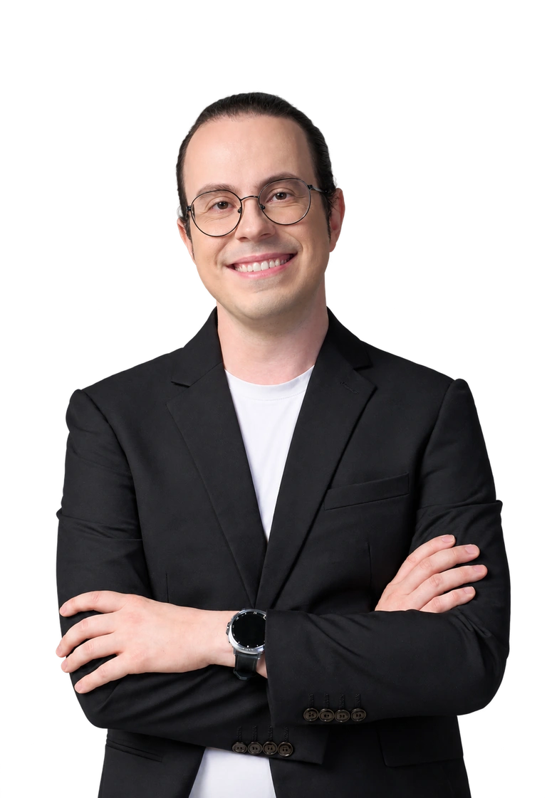 Arthur Cassarin, B2B paid media consultant